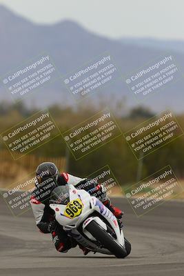 media/Jan-15-2023-SoCal Trackdays (Sun) [[c1237a034a]]/Turn 3 (1115am)/